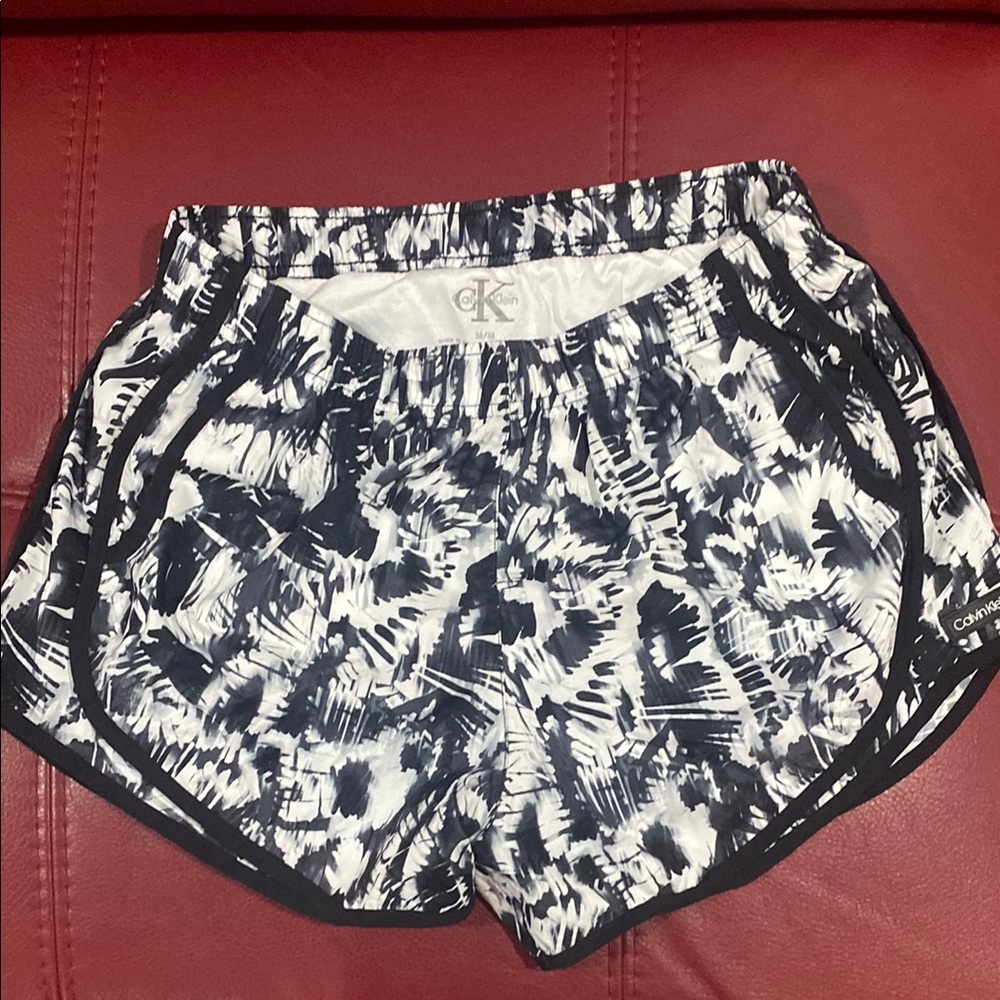 Calvin Klein Women's Black and White Shorts